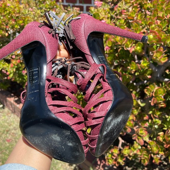 Authentic Christian Dior heels in burgundy leather with grey suede detail. - Picture 14 of 16